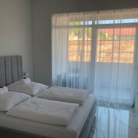 Silver Moon Residence 2 Arad Ngoại thất bức ảnh