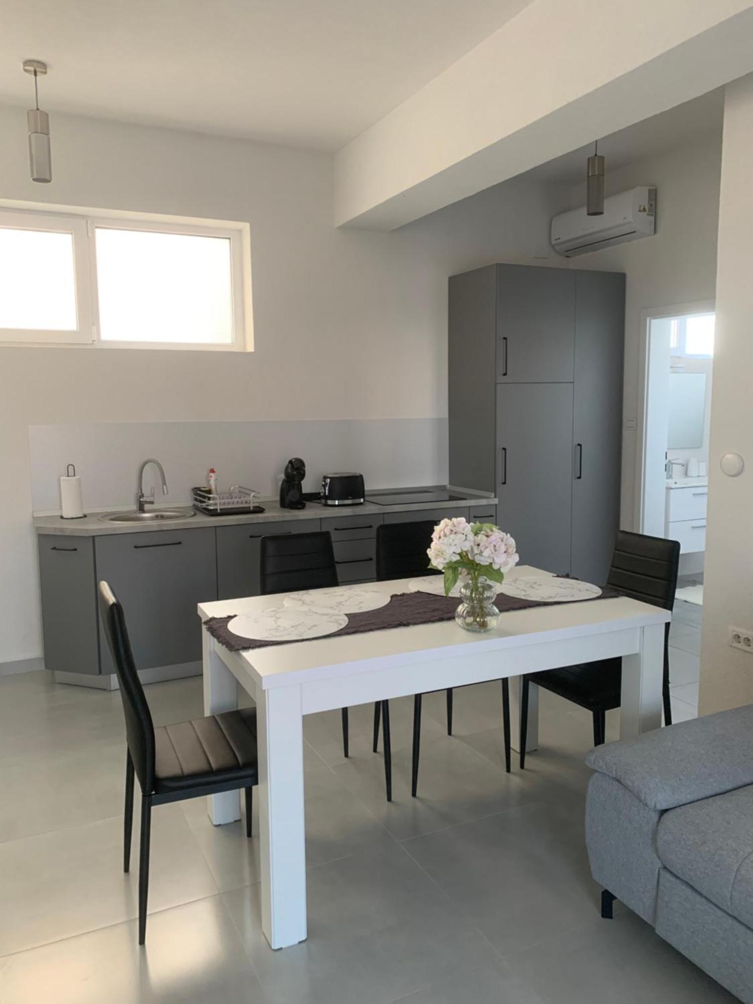 Silver Moon Residence 2 Arad Ngoại thất bức ảnh